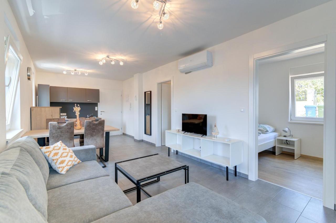 Damar Apartmani 센 외부 사진